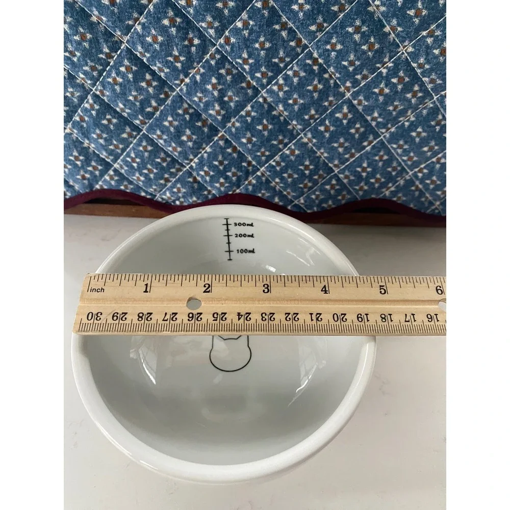 Necoichi White Ceramic Cat Bowl Raised Stand Paw Print Measuring Lines